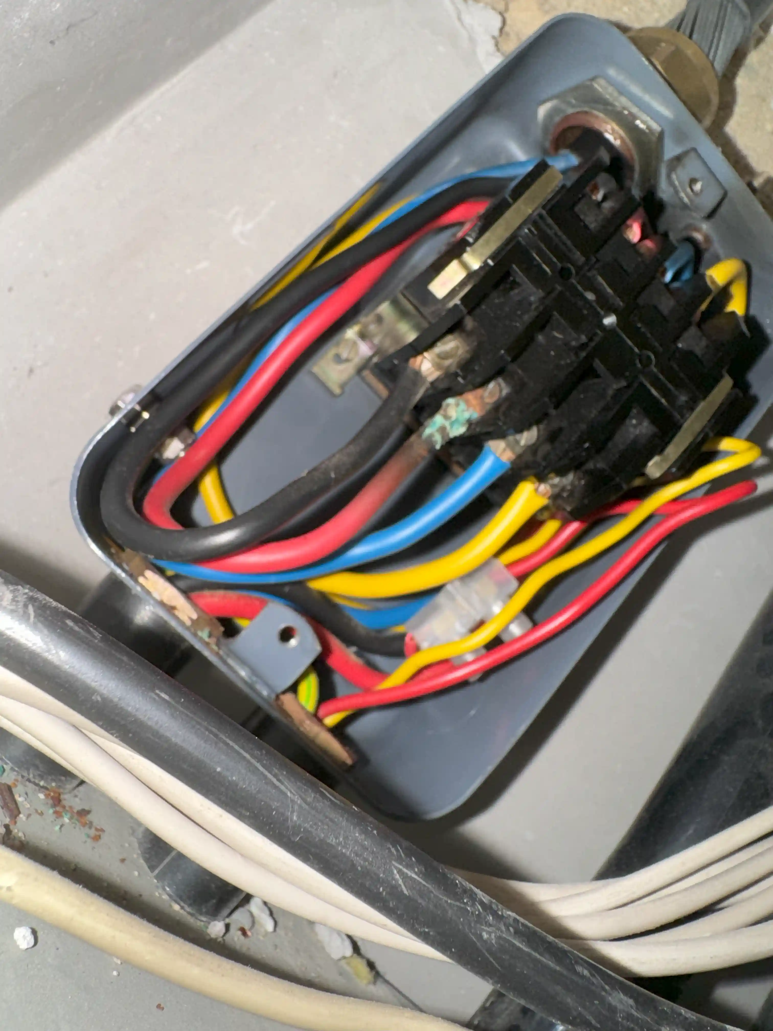 24-Hour Electrician - Emergency Electrical Services